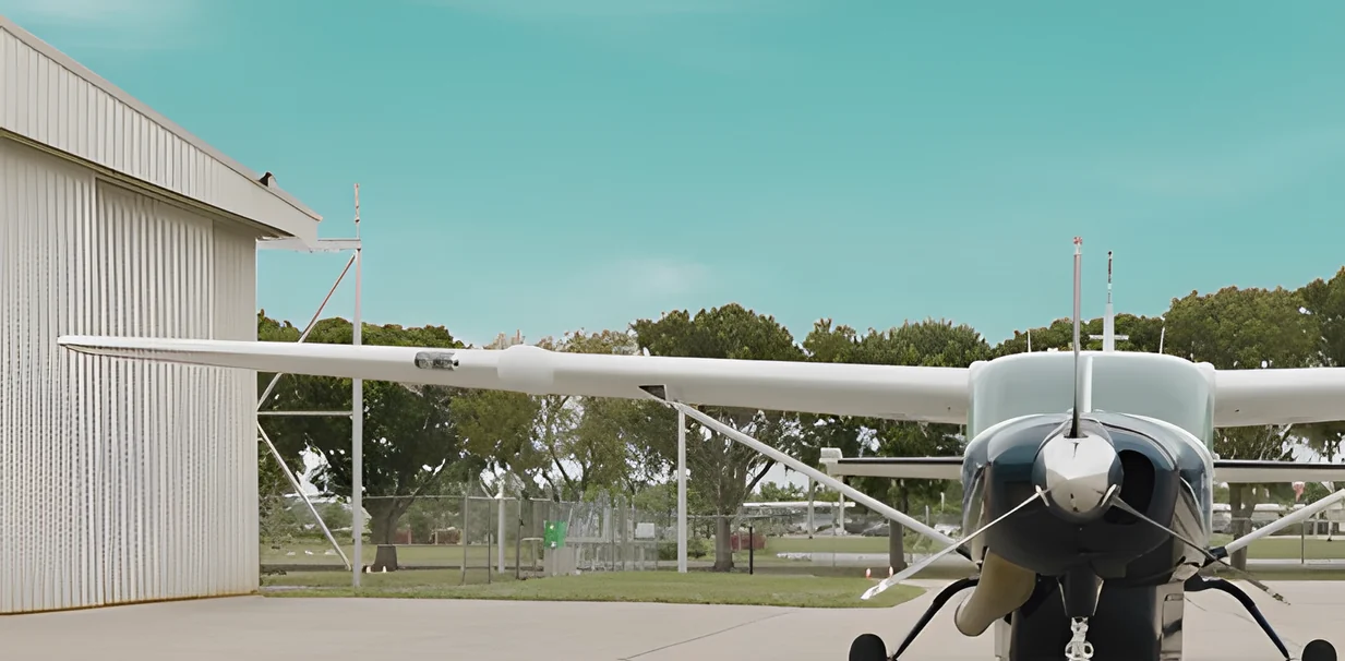 Cessna 208B Caravan EX seen from the front